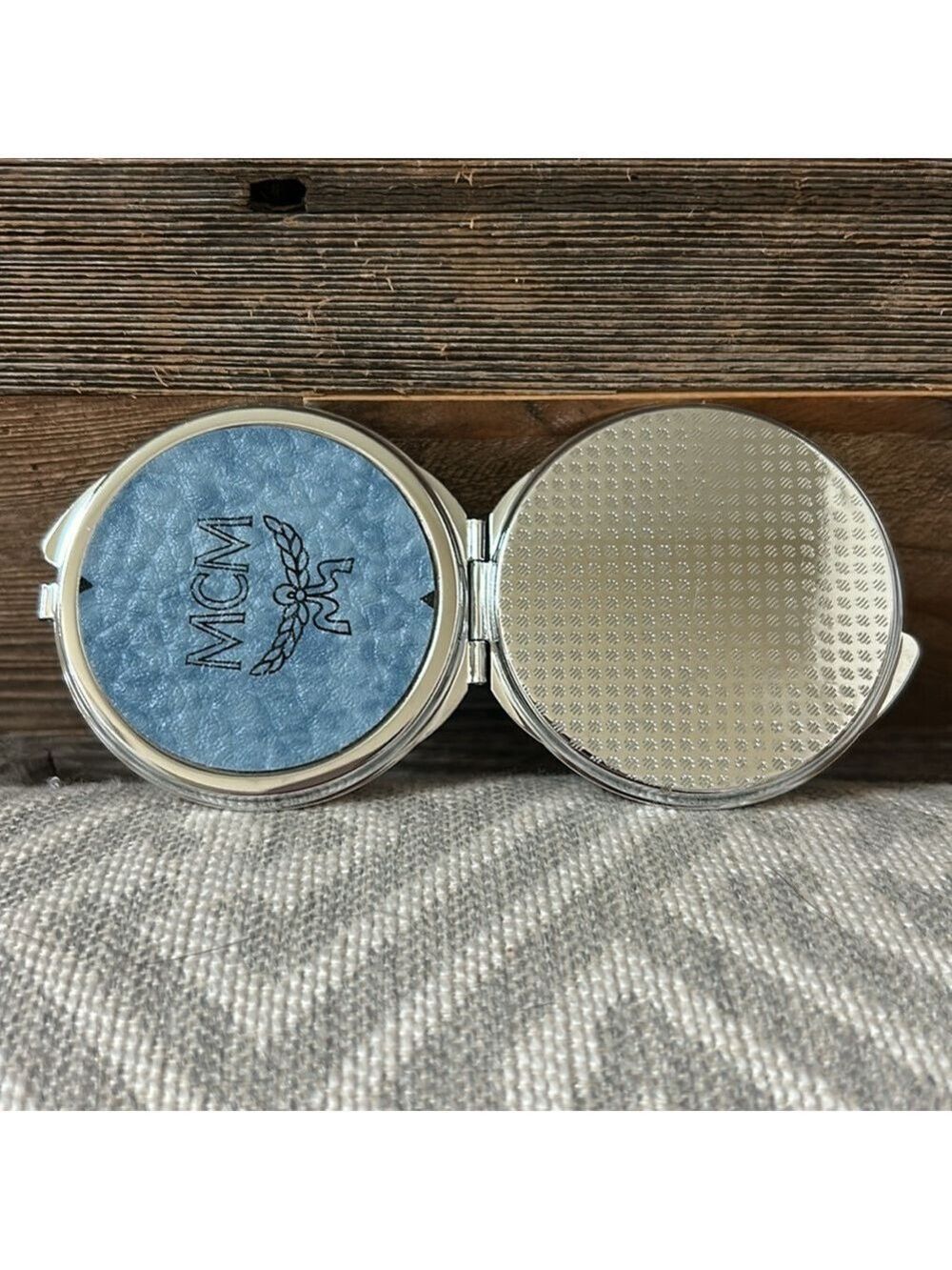 Compact Mirror Up-Cycled MCM - Picture 4 of 6